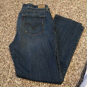 Women’s Levi’s Perfect Waist 525 straight leg size 14